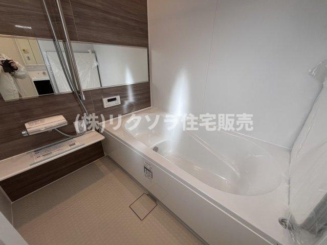 交北1丁目　中古一戸建ての浴室|オートバス機能・浴室乾燥機付き
■物件内覧・資金計画相談・住宅ローン相談、リフォーム相談、お問合せ受付中■
※当日・翌日のご内覧、ご相談はお電話でのお問合せがスムーズです！