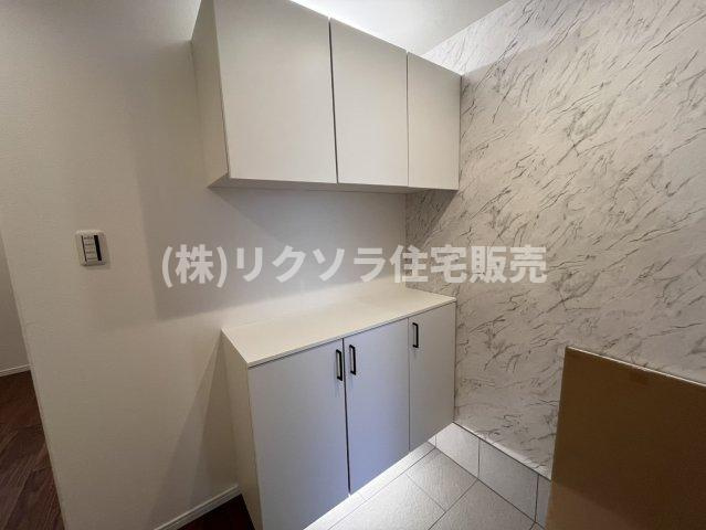 交北1丁目　中古一戸建ての収納|大容量シューズボックス
■物件内覧・資金計画相談・住宅ローン相談、リフォーム相談、お問合せ受付中■
※当日・翌日のご内覧、ご相談はお電話でのお問合せがスムーズです！