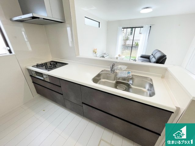 神戸市西区桜が丘東町　新築一戸建ての前面道路含む現地写真|周辺は落ち着いた街並みの住宅地！子育てがしやすい住環境です！まだ未完成ですが、現地でしかわからない事もございます。是非一度ご覧ください。