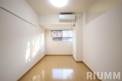 【内装】 | メインステージ桜上水