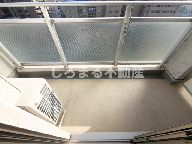 BRAVI南堀江のバルコニー