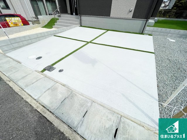 神戸市西区桜が丘東町　新築一戸建ての駐車場|駐車スペース！散水栓があるので、こまめに愛車を洗えます！