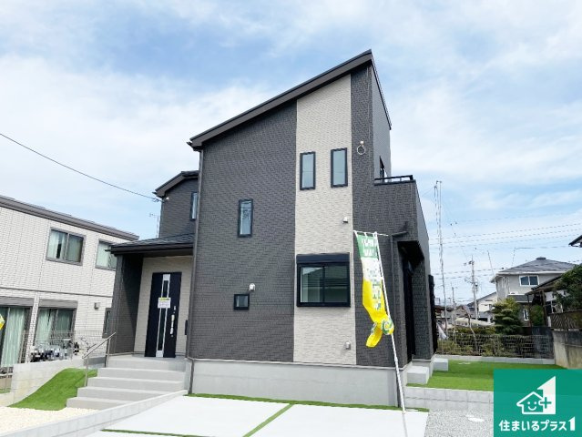 神戸市西区桜が丘東町　新築一戸建ての外観|安心の10年保証！外観を美しく保ち、雨水で汚れを落とします！気になることがありましたら、お気軽にお問い合わせください！