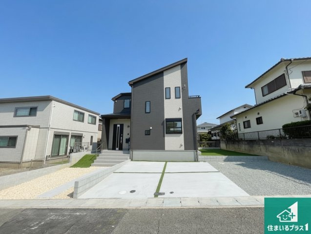 神戸市西区桜が丘東町　新築一戸建ての外観|安心の10年保証！外観を美しく保ち、雨水で汚れを落とします！気になることがありましたら、お気軽にお問い合わせください！