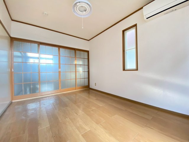 【居間・リビング】