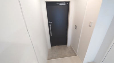 【玄関】 | アウラ新大阪 | きれいな玄関です