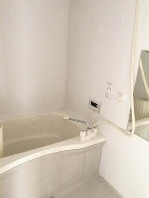 ディアス三滝B棟の浴室