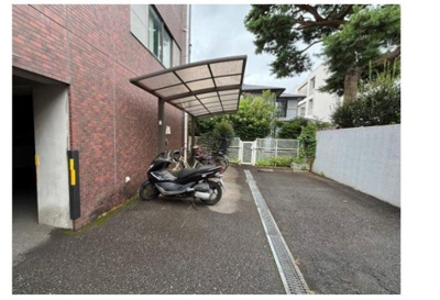 【その他共用部分】 | ヒルサイドガーデン・ゼルコバ | 駐輪場