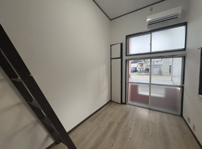 【居間・リビング】 | コバルトアワー１１