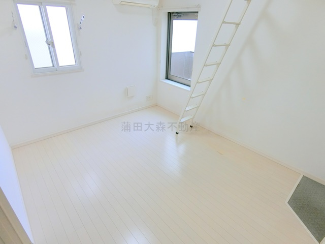 トライアングル蒲田の居間・リビング