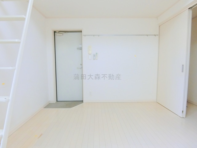 トライアングル蒲田の居間・リビング