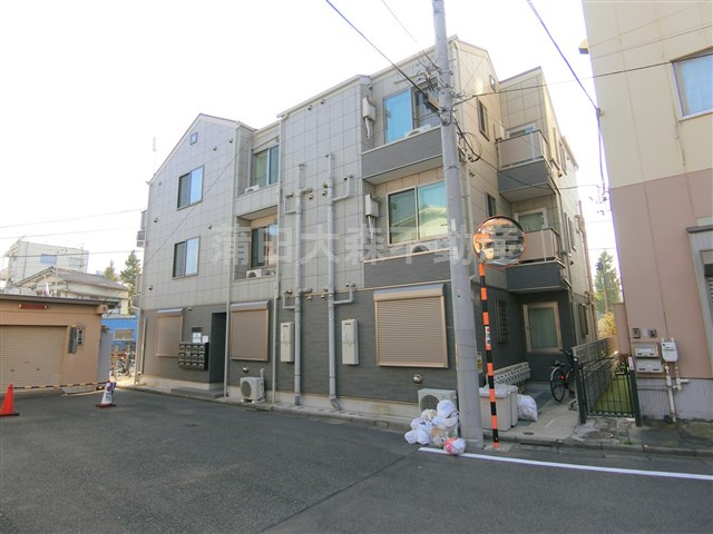 トライアングル蒲田の外観