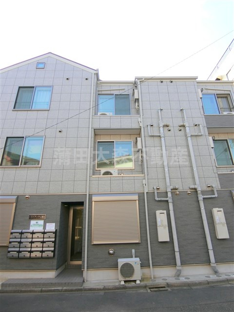 トライアングル蒲田の外観