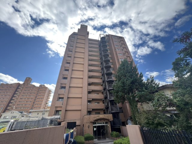 【外観】ライオンズマンション十日町 