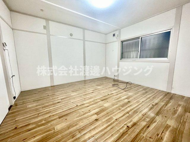 稲津町2丁目戸建ての居間・リビング