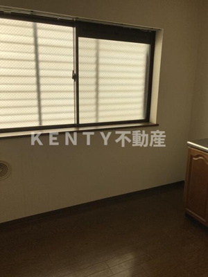 【内装】 | ヒラソル | 明るい色調の室内です