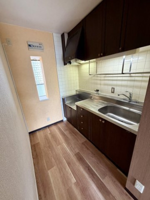 【キッチン】 | シャルル岩出