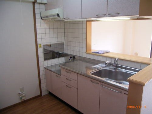 レガリア東名のキッチン