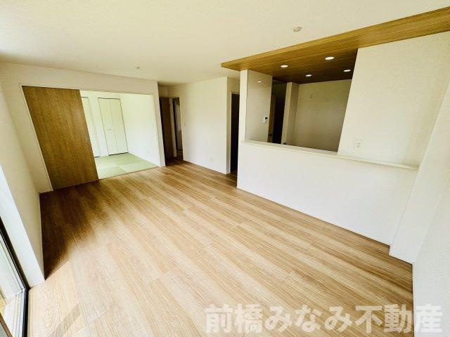 前橋市箱田町2期　２号棟(全３棟)　グラファーレ　新築建売分譲の和室|和室があると、家にあたたかい雰囲気が生まれます