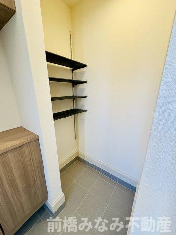 前橋市後家町　３号棟(全３棟)　ブルーミングガーデン　新築建売分譲の収納