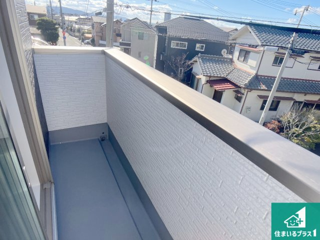 明石市太寺天王町　第1期　新築一戸建てのバルコニー|ワイドバルコニーは洗濯物を干すスペースが広いのでご家族が多くても安心！