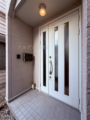 【玄関】 | 横浜市中区上野町3丁目戸建