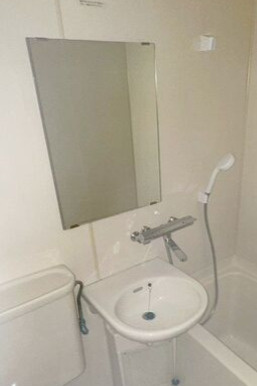 飯尾ビルの洗面所