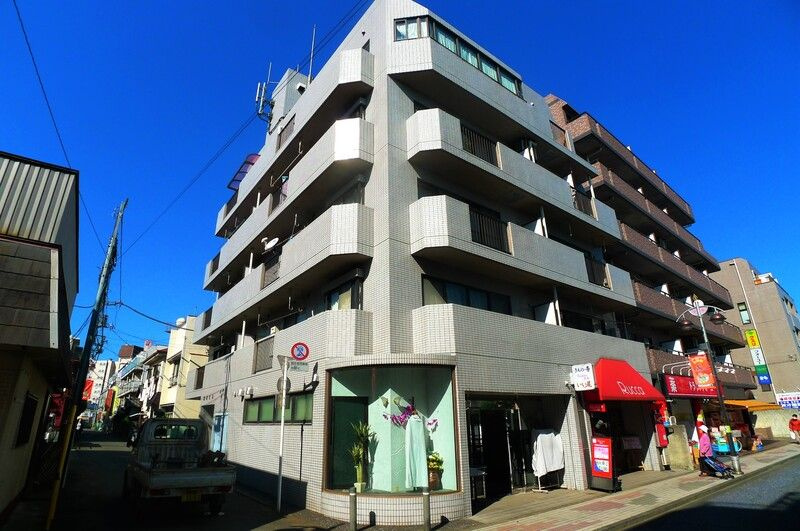 飯尾ビルの外観