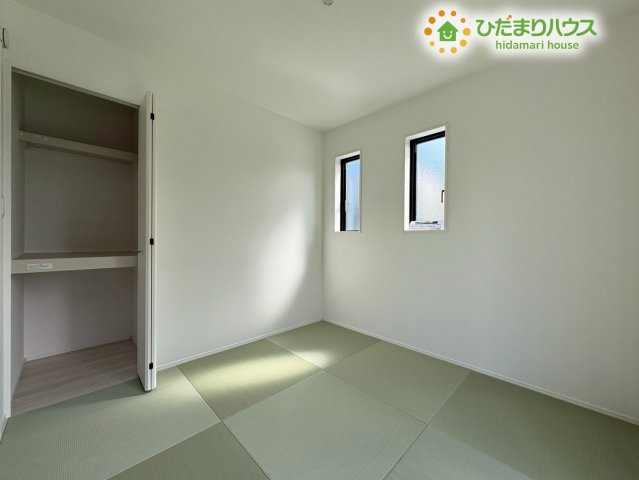 熊谷市肥塚　新築一戸建て　グラファーレ　01の収納