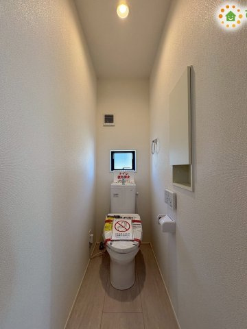 熊谷市肥塚　新築一戸建て　グラファーレ　01のトイレ