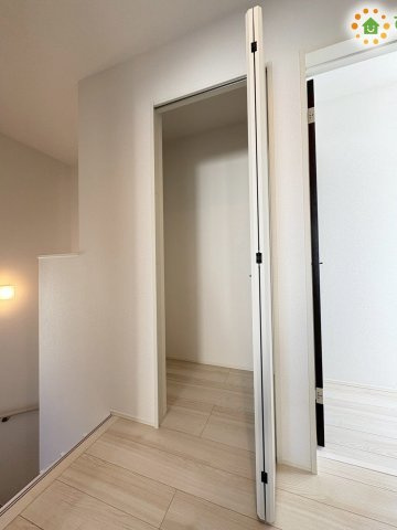 熊谷市肥塚　新築一戸建て　グラファーレ　01の収納