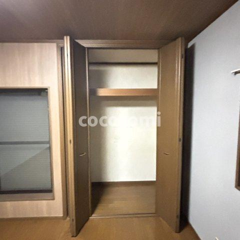 川勝町車庫付き戸建ての収納