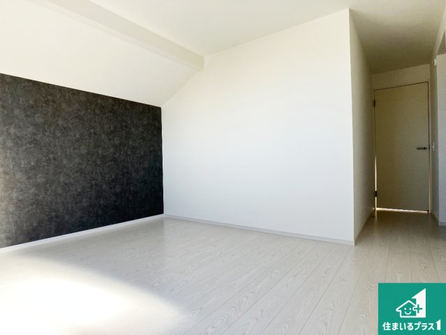 明石市太寺天王町　第1期　新築一戸建ての洋室|シンプルな洋室は、自分好みのインテリアが楽しめます♪ご家族とインテリアや家具を選びに行くのは新築購入時の醍醐味の一つです。ぜひお楽しみください♪