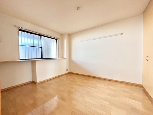 モンターニャの洋室|洋室