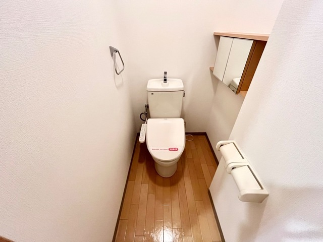 モンターニャのトイレ|シャワー付トイレ