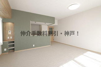 【居間・リビング】 | 須磨パークヒルズC棟　仲介手数料割引！ | 使いやすい居間です