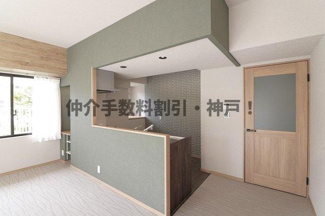 【居間・リビング】 | 須磨パークヒルズC棟　仲介手数料割引！ | 使いやすい居間です