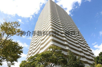 【外観】 | 須磨パークヒルズC棟　仲介手数料割引！ | 外はこのようになっています