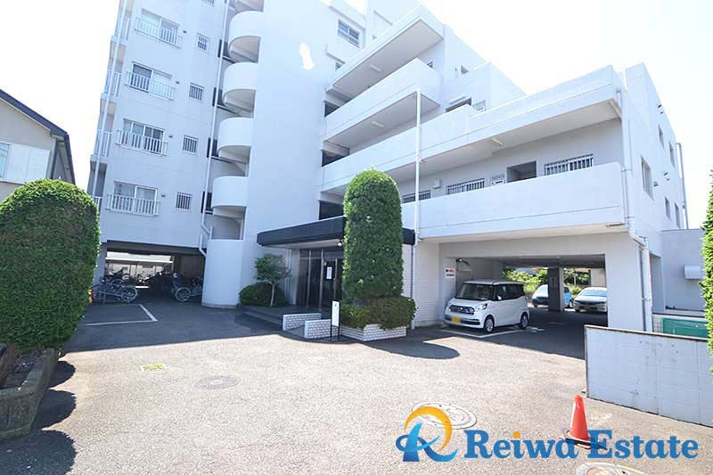 シャルマンコーポ茅ヶ崎の外観