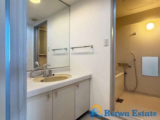 シャルマンコーポ茅ヶ崎の独立洗面台