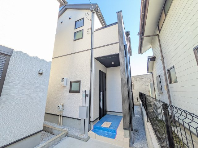 八王子市　中野山王　新築一戸建て