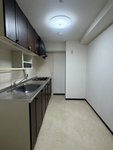 ホーユウパレス大町のキッチン