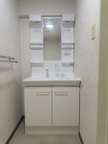 ホーユウパレス大町の洗面所|洗髪洗面化粧台