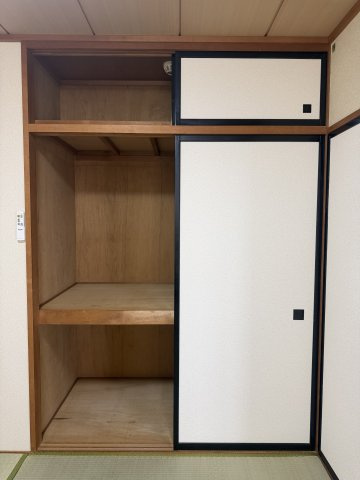 ホーユウパレス大町の収納|和室収納