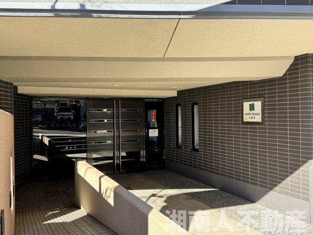カインドステージ北鎌倉のエントランス