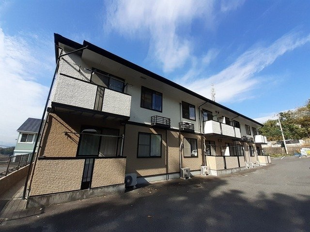 イーストヒルズ