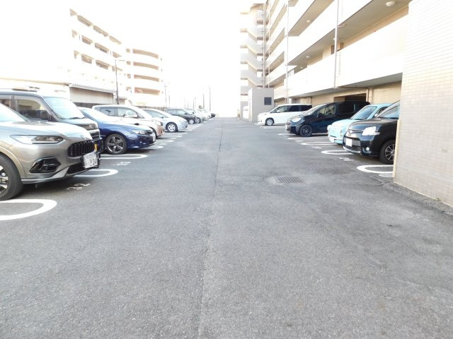 名古屋市北区辻本通１丁目の中古マンションの駐車場|◇駐車場◇　　