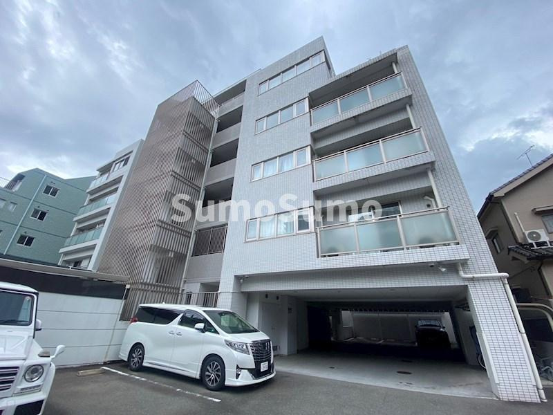 テングッドグラン大濠