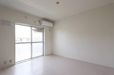 【居間・リビング】 | ビレッジハウス釈迦内1号棟 | ビレッジハウスの同一物件・同一タイプの間取りの写真です