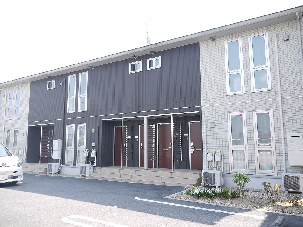 ファミール桜田